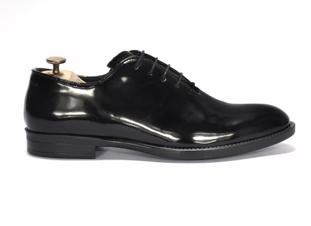 Oksfordy Męskie Skórzane Czarne Lakierowe Antonio - obrazek 2